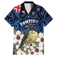 Tomtit New Zealand Personalised Family Matching Puletasi and Hawaiian Shirt Miromiro Manuka Flower Maori Pattern LT22 Dad's Shirt - Short Sleeve Blue - Polynesian Pride
