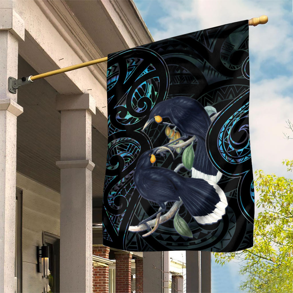 New Zealand Huia Bird Garden Flag Paua Shell Maori Pattern