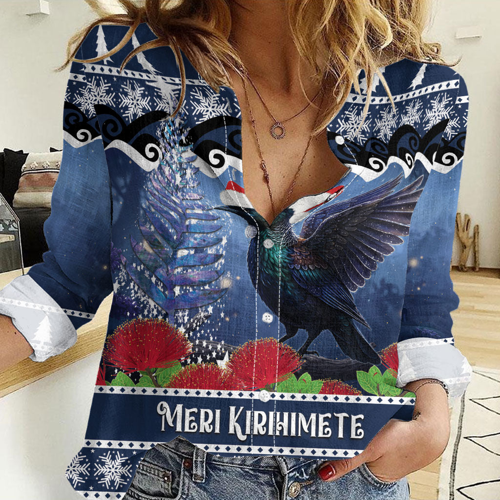 New Zealand Tui Bird Christmas Women Casual Shirt Pohutukawa Xmas Tree Meri Kirihimete