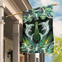 New Zealand Mere Pounamu Weapon Garden Flag Aotearoa Mango Paua Shell Maori Pattern
