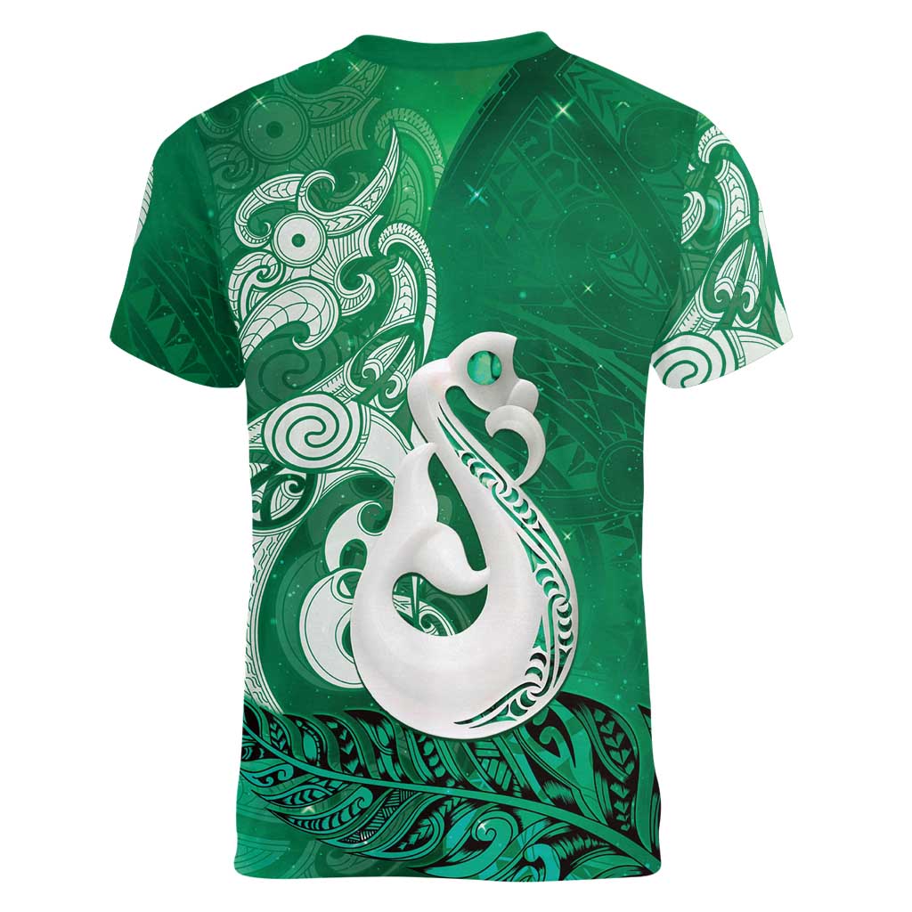 New Zealand Matariki Women V-Neck T-Shirt Maori Manaia Galaxy Silver Fern Green Color LT22 - Polynesian Pride
