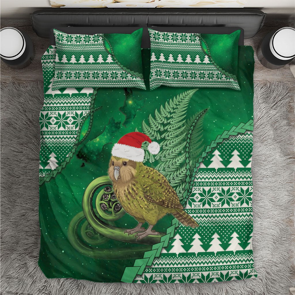 New Zealand Kakapo Christmas In July Bedding Set Silver Fern Santa Xmas Green Color