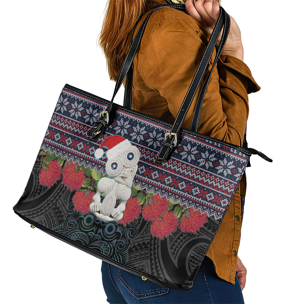 New Zealand Hei Tiki Christmas In July Leather Tote Bag Pohutukawa Santa Xmas Polynesian Pattern