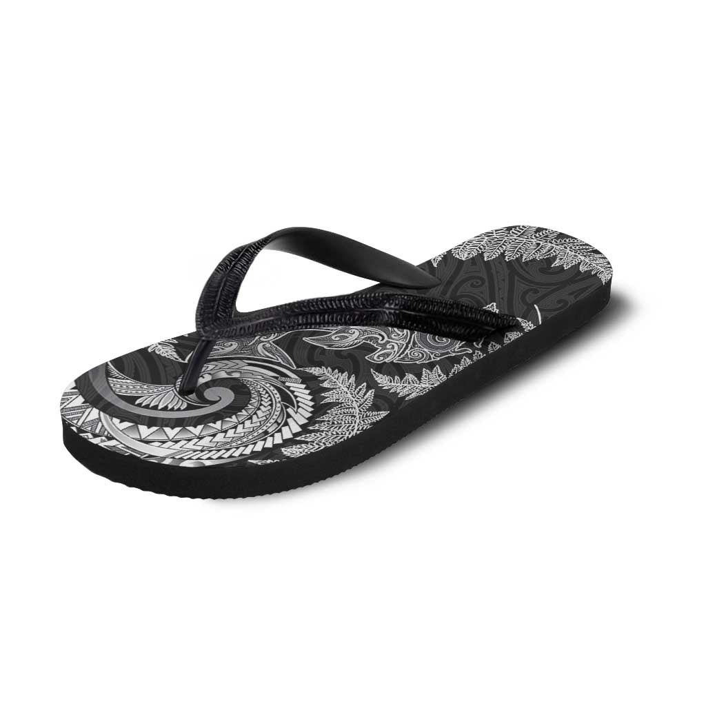 New Zealand Sea Animals with Maori Tribal Tattoo Flip Flops Shark Manta Ray with Silver Fern Black LT03 - Polynesian Pride