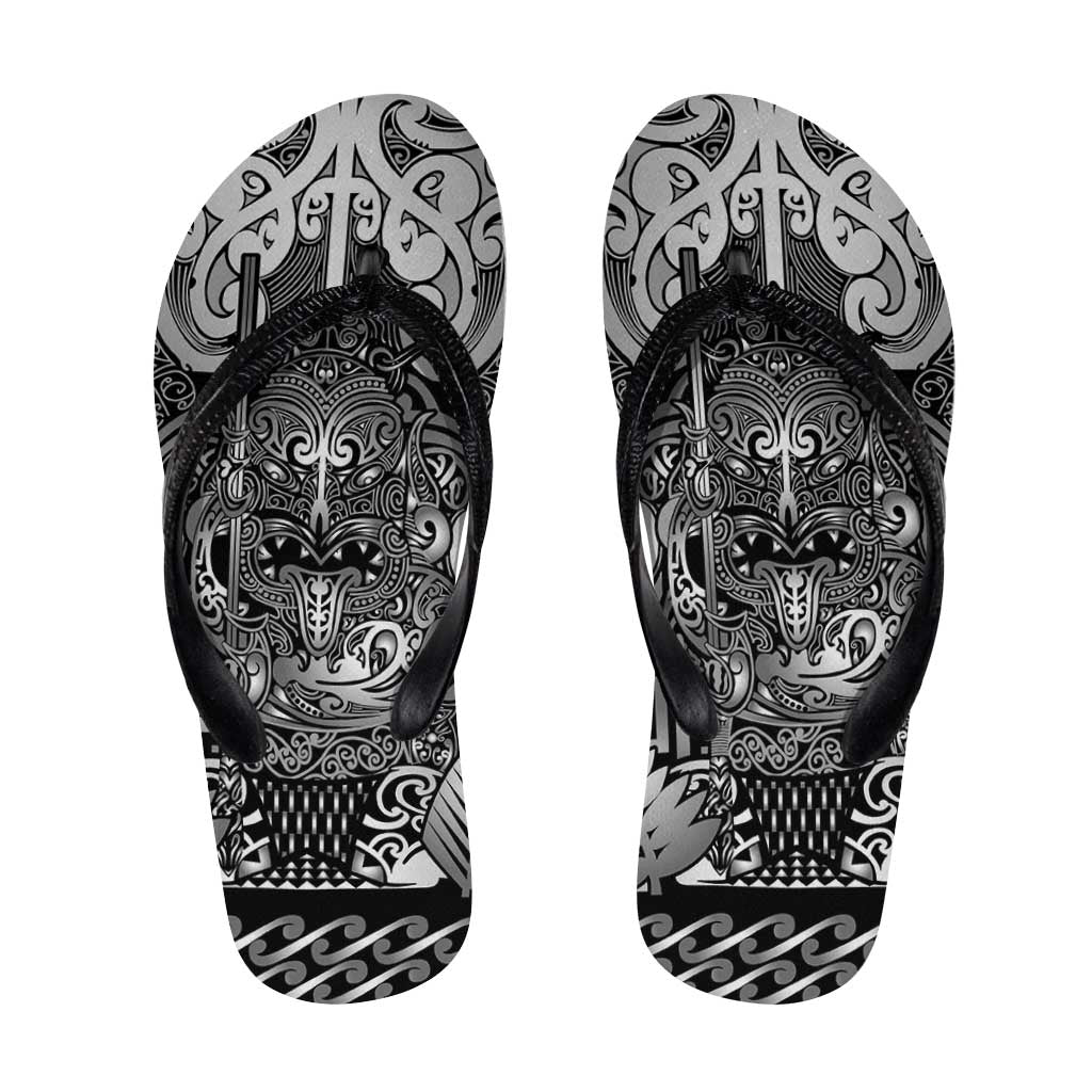 New Zealand Taiaha Maori Flip Flops Kiwikiwi Minimalist Silver Fern Tukutuku Motif LT9 White - Polynesian Pride