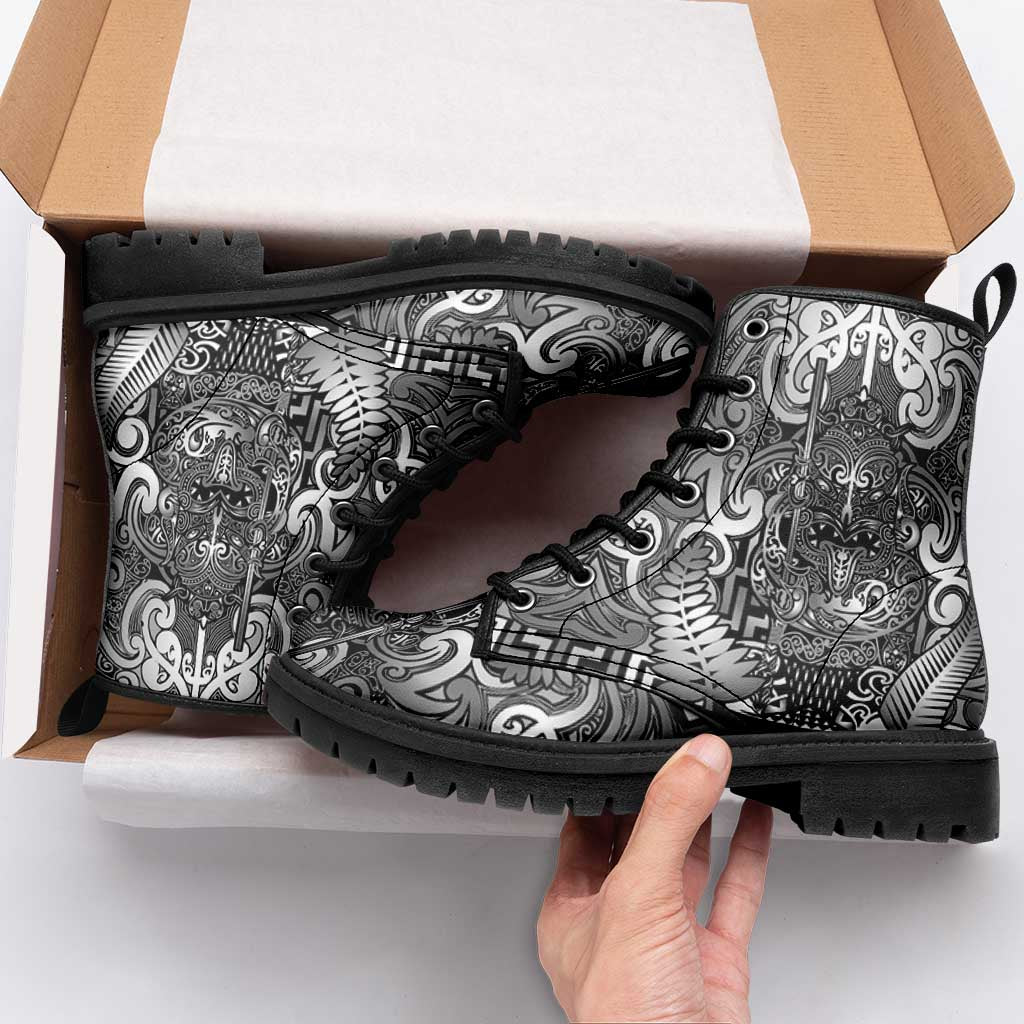 New Zealand Taiaha Maori Leather Boots Kiwikiwi Minimalist Silver Fern Tukutuku Motif LT9 - Polynesian Pride