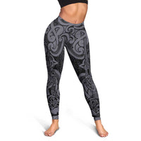 New Zealand Taiaha Maori Leggings Minimalist Silver Fern All Black LT9 - Polynesian Pride
