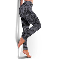 New Zealand Taiaha Maori Leggings Minimalist Silver Fern All Black LT9 - Polynesian Pride