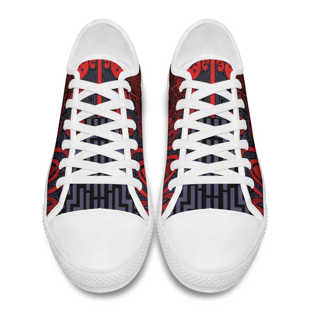 New Zealand Taiaha Maori Low Top Shoes Whero Minimalist Silver Fern Tukutuku Motif LT9 - Polynesian Pride