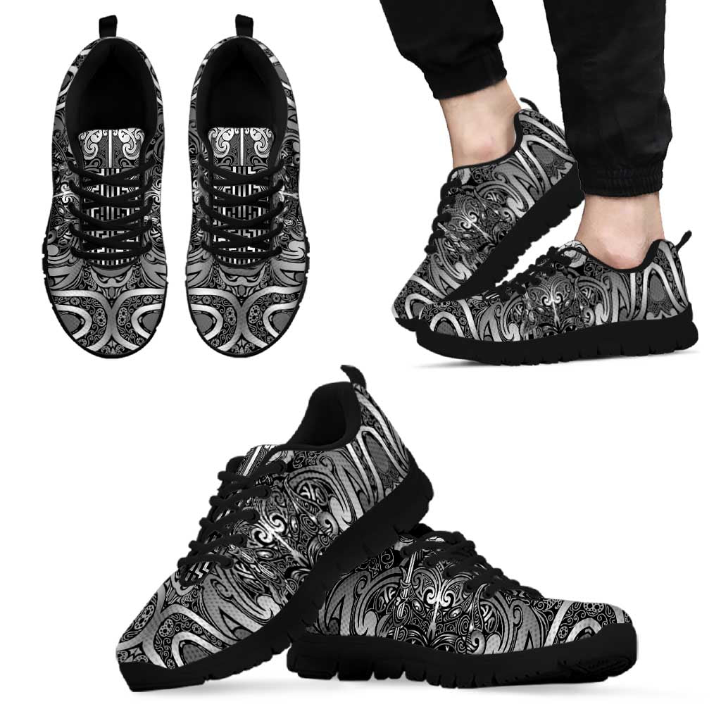 New Zealand Taiaha Maori Sneakers Kiwikiwi Minimalist Silver Fern Tukutuku Motif LT9 - Polynesian Pride