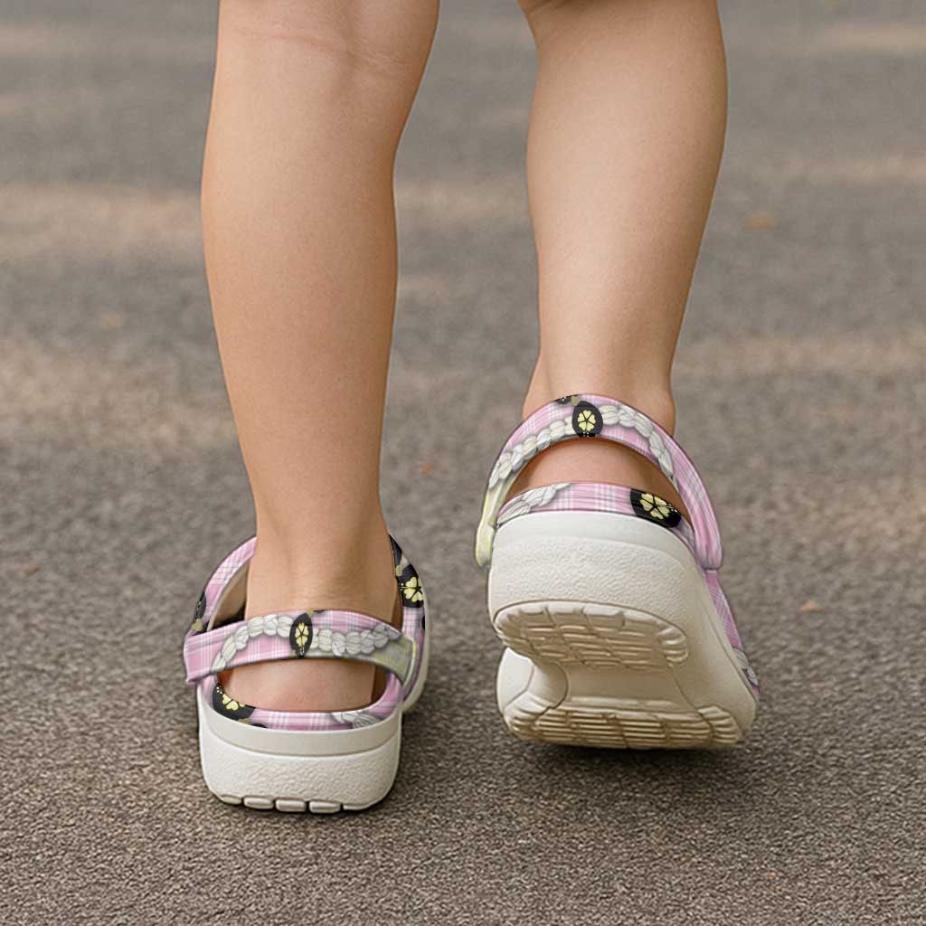 Pink Palaka Hawaii Clogs Shoes Kukui Nut Pikake Lei Hawaiian Tapa Pattern - Polynesian Pride