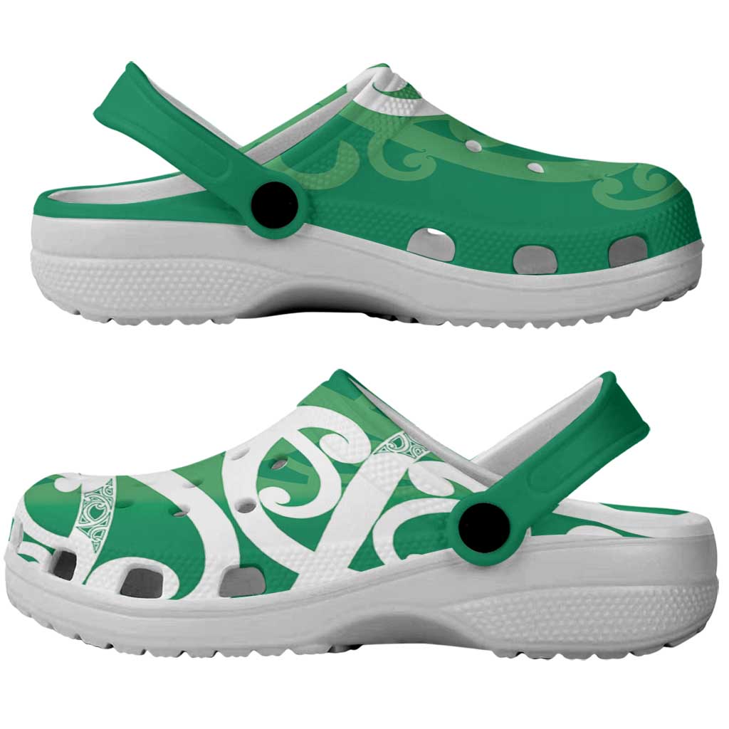 Pounamu Green Maori Clogs Shoes Koru Kowhaiwhai LT7 - Polynesian Pride