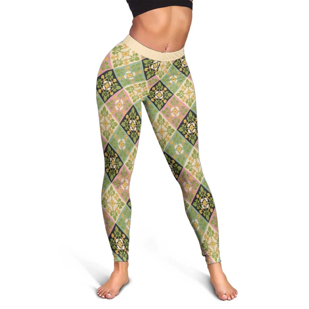 Seamless Pattern Puakenikeni and Kalo Leggings - Polynesian Pride
