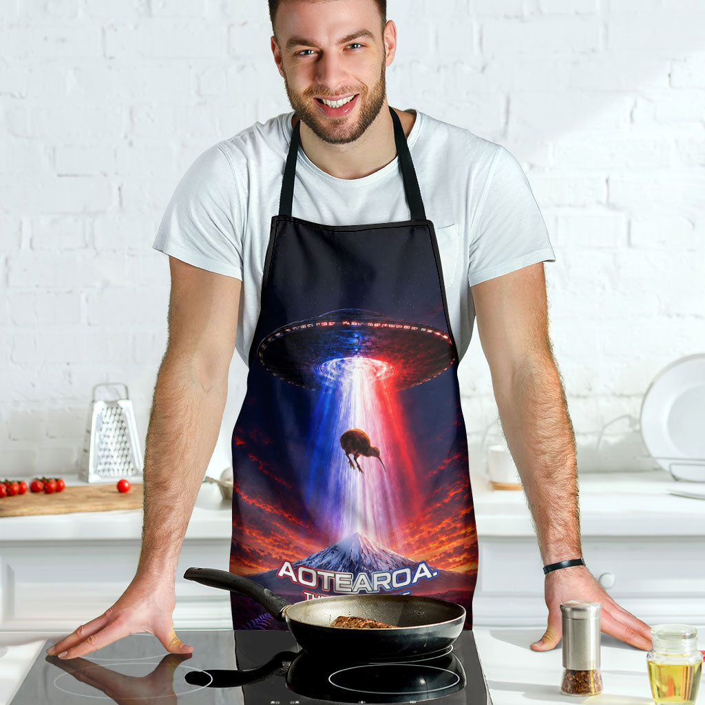 New Zealand Aotearoa Kiwi UFO Apron Sci-Fi Galaxy Sunset Sky Tower And Mountain