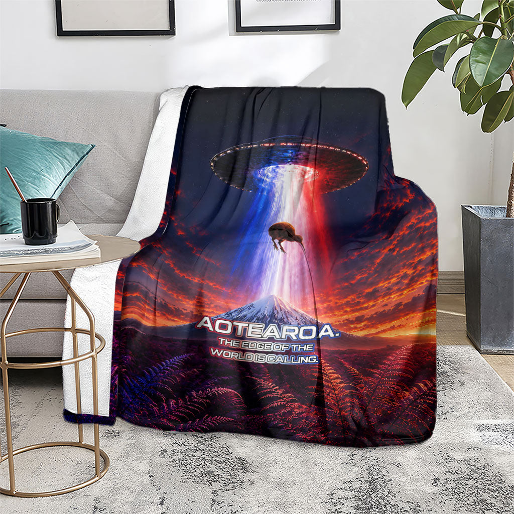 New Zealand Aotearoa Kiwi UFO Blanket Sci-Fi Galaxy Sunset Sky Tower And Mountain