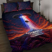 New Zealand Aotearoa Kiwi UFO Quilt Bed Set Sci-Fi Galaxy Sunset Sky Tower And Mountain