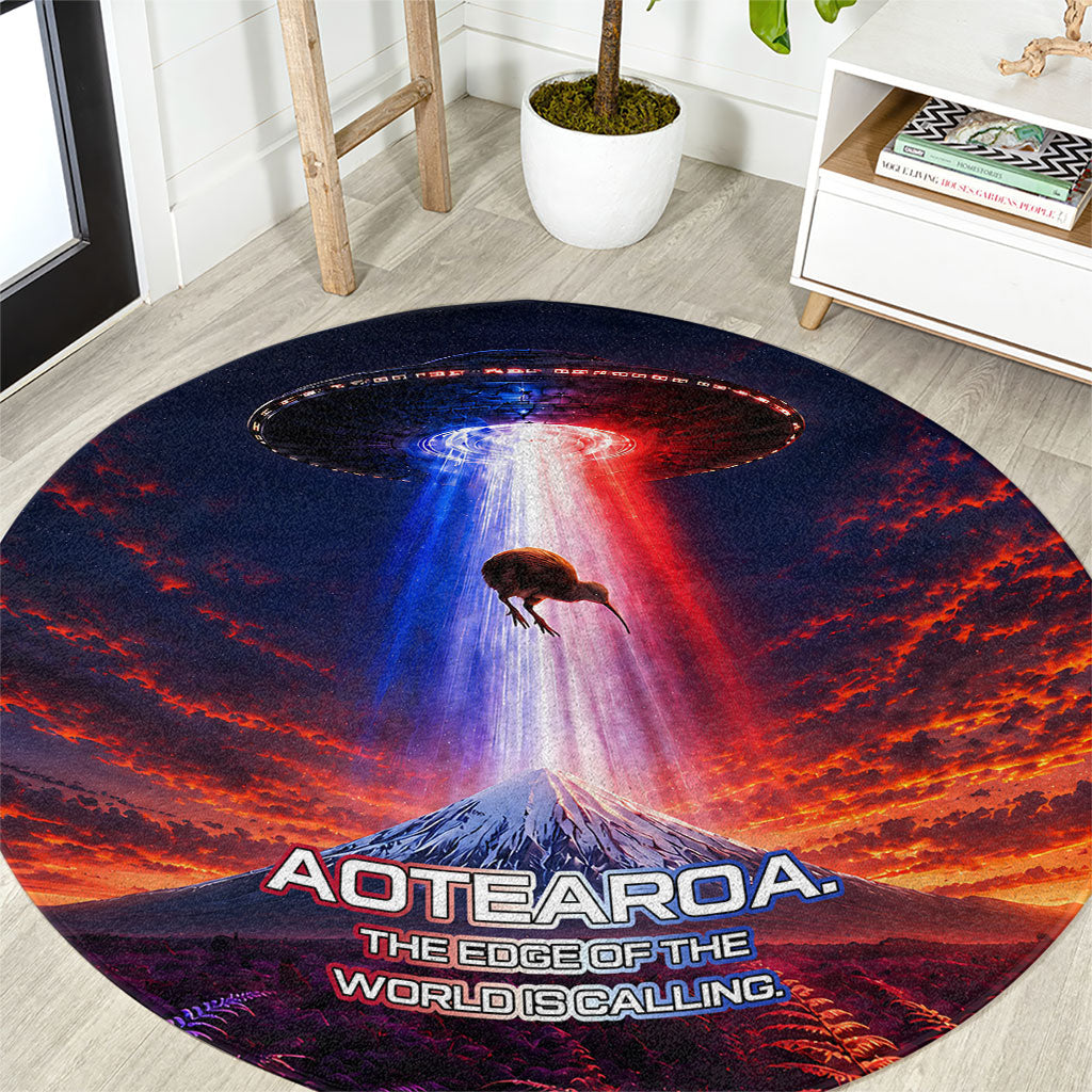 New Zealand Aotearoa Kiwi UFO Round Carpet Sci-Fi Galaxy Sunset Sky Tower And Mountain
