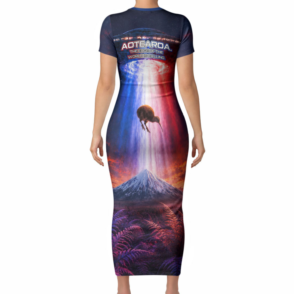 New Zealand Aotearoa Kiwi UFO Short Sleeve Bodycon Dress Sci-Fi Galaxy Sunset Sky Tower And Mountain