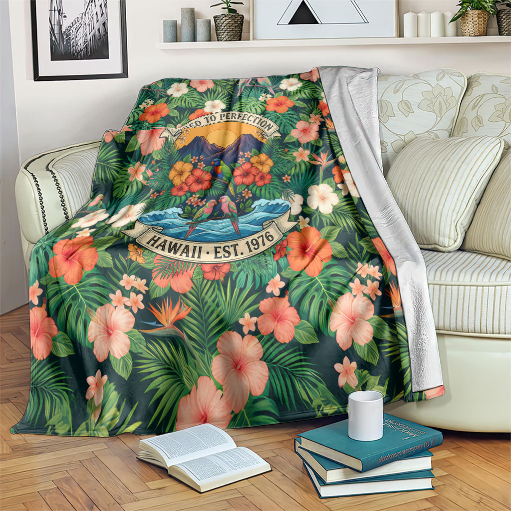 Hawaii 50th Birthday Blanket Tropical Vintage Floral Hibiscus Parrot Island Sunset Art TS04 Green Pink - Polynesian Pride