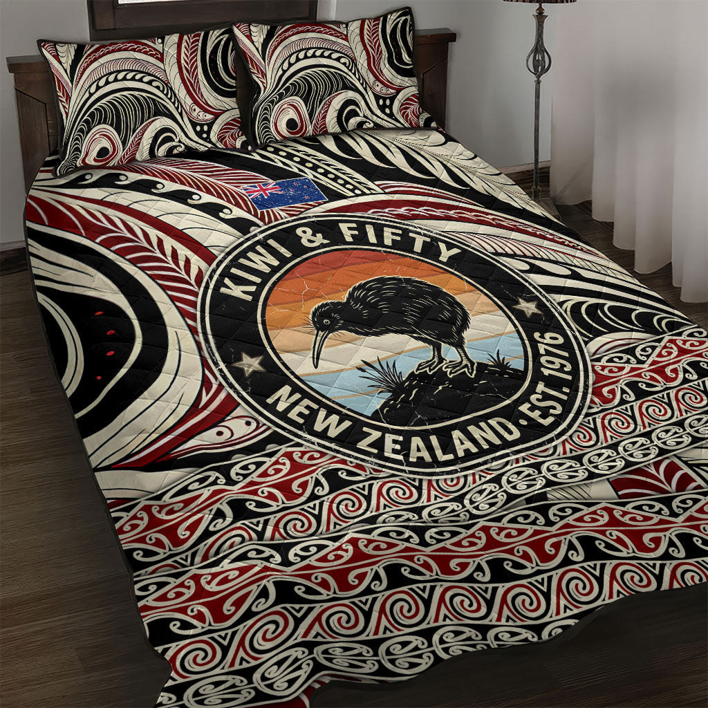 New Zealand 50th Birthday Kiwi Quilt Bed Set Vintage Est 1976 Kiwi Sunset Maori TS04 Red Beige - Polynesian Pride