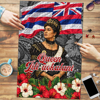 Queen Liliuokalani Hawaiian Flag Puzzle Polynesian Tribal Pattern And Tropical Hibiscus TS04 Grey Red - Polynesian Pride
