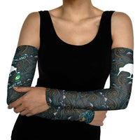 New Zealand is Calling and I Must Go Arm Sleeves Kiwi Bird Silhouette