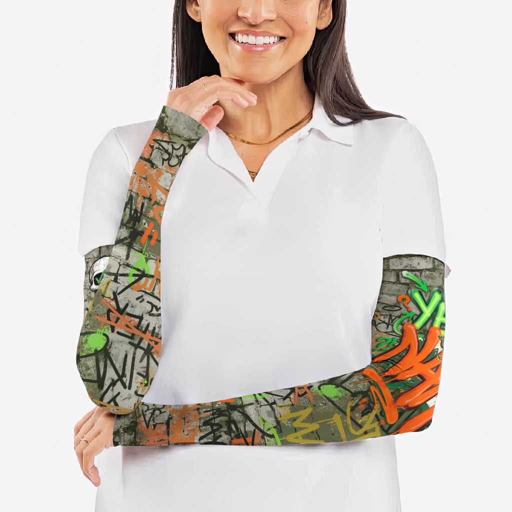 Yeah Nah Graffiti Skull New Zealand Slang Arm Sleeves Kiwi Grunge Brick Wall and Bold Urban Street Art TS04 - Polynesian Pride