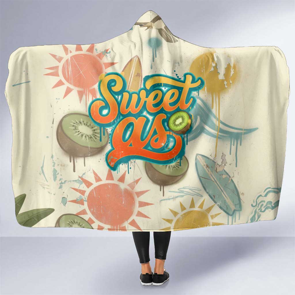 NZ Slang Sweet As Kiwi Shaka Sign Hooded Blanket New Zealand Surfboards Sun and Tropical Beach Retro TS04 One Size Beige - Polynesian Pride