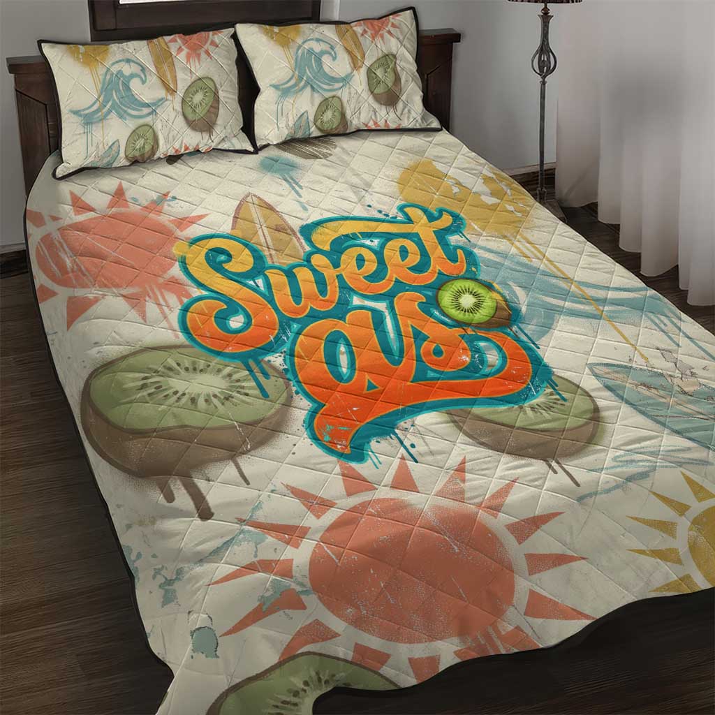 NZ Slang Sweet As Kiwi Shaka Sign Quilt Bed Set New Zealand Surfboards Sun and Tropical Beach Retro TS04 Beige - Polynesian Pride