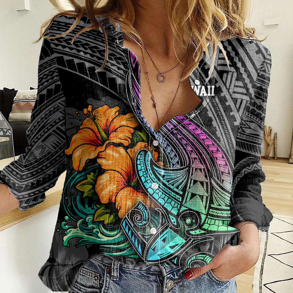 Hawaii Polynesian Women Casual Shirt with Tribal Hammerhead Sharks and Hibiscus Black TS04 Female Black - Polynesian Pride