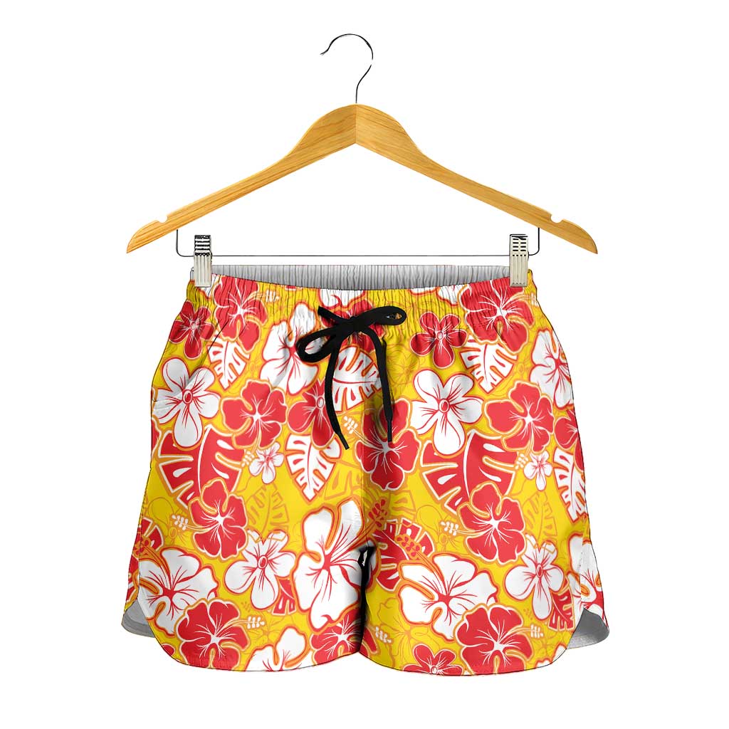 Yellow Hawaii Hibiscus Shorts for Women Tropical Flowers Seamless Pattern - Polynesian Pride