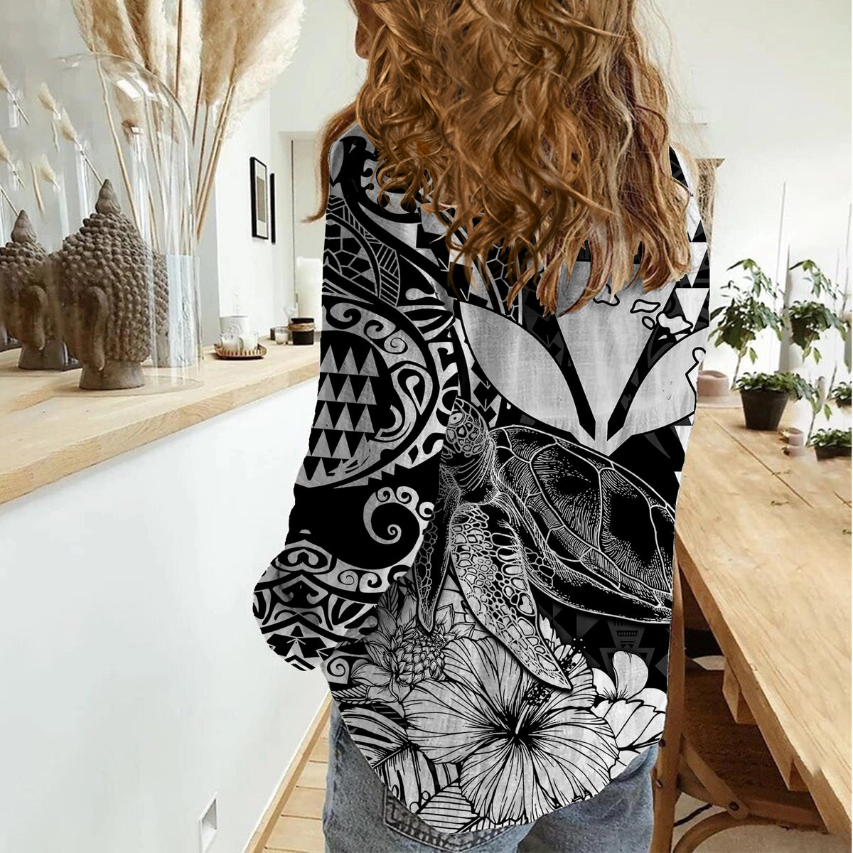 Kakau Polynesian Tribal Hawaiian Turtle with Kanaka Maoli Black Women Casual Shirt LT9 - Polynesian Pride