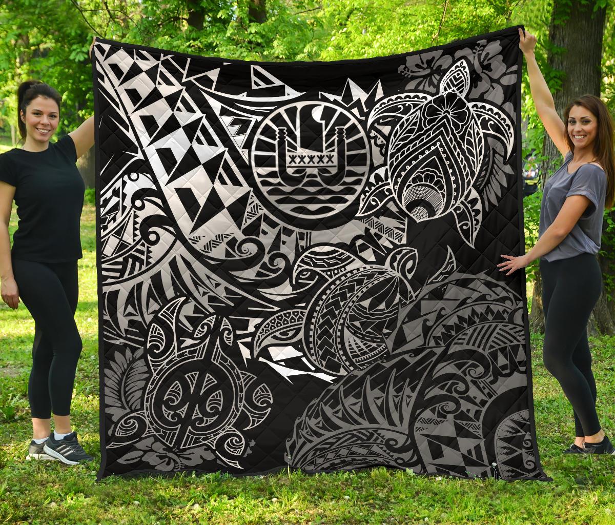 Tahiti Polynesian Premium Quilt - White Turtle Hibiscus Flowing - Polynesian Pride