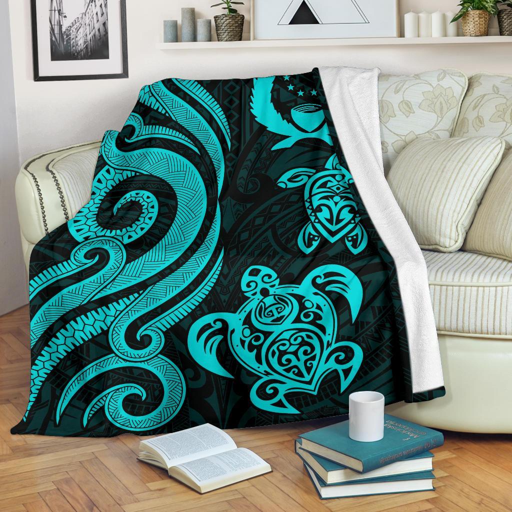 Pohnpei Micronesian Premium Blanket - Turquoise Tentacle Turtle White - Polynesian Pride