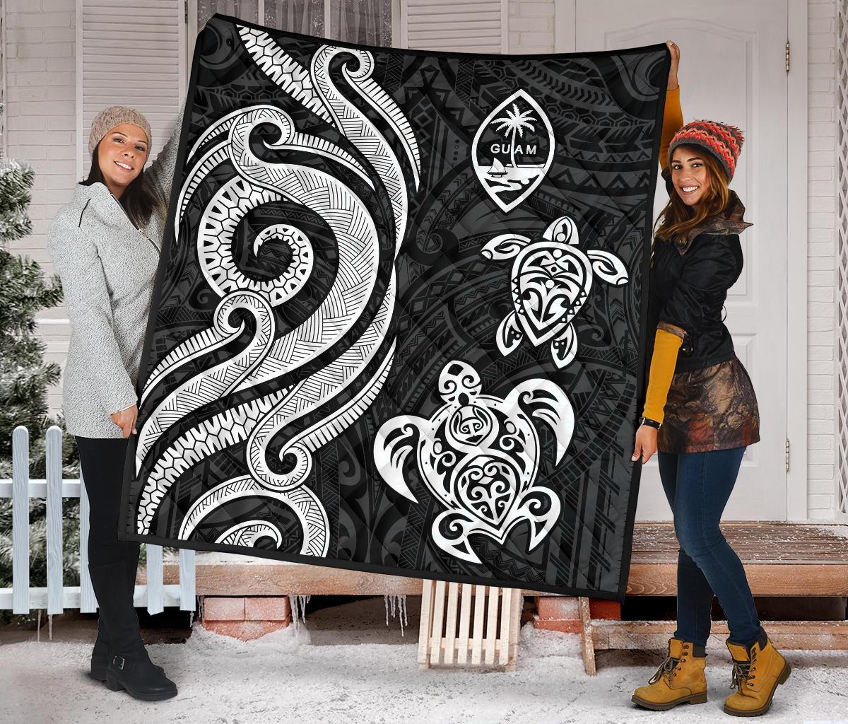 Guam Polynesian Premium Quilt - White Tentacle Turtle - Polynesian Pride