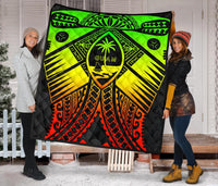 Guam Polynesian Premium Quilt - Guam Reggae Seal with Polynesian Tattoo - Polynesian Pride