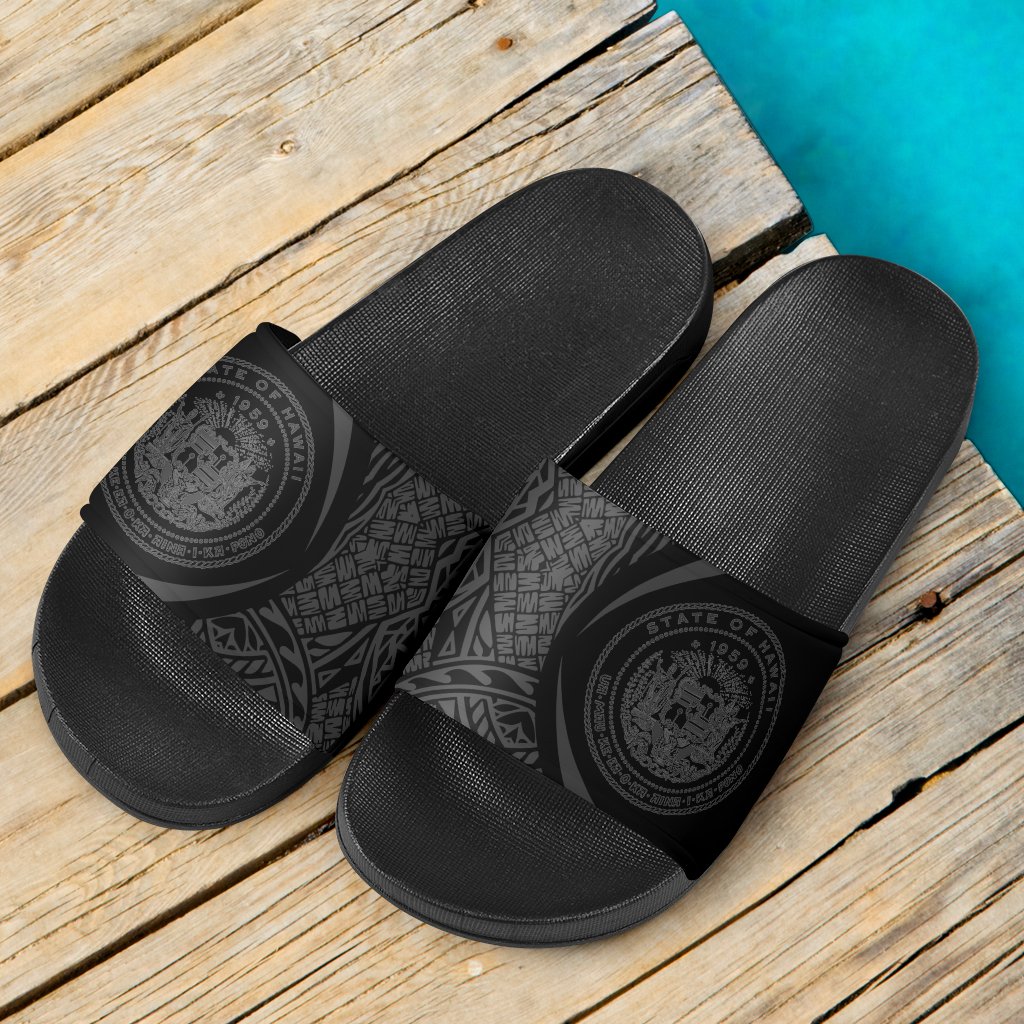 Hawaii Slide Sandals Grey Black - Circle Style - Polynesian Pride