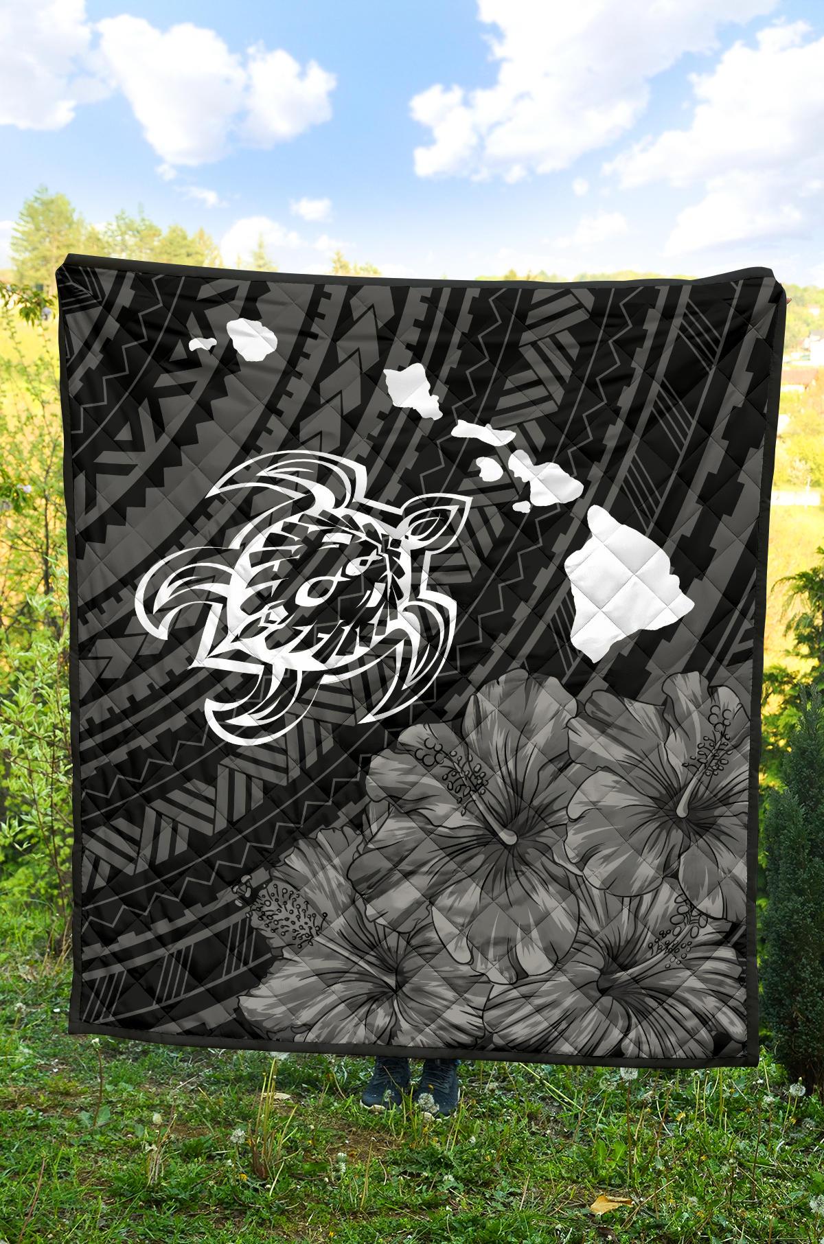 Hawaii Sea Turtle Is Swimming Toward Premium Quilt - Polynesian Pride