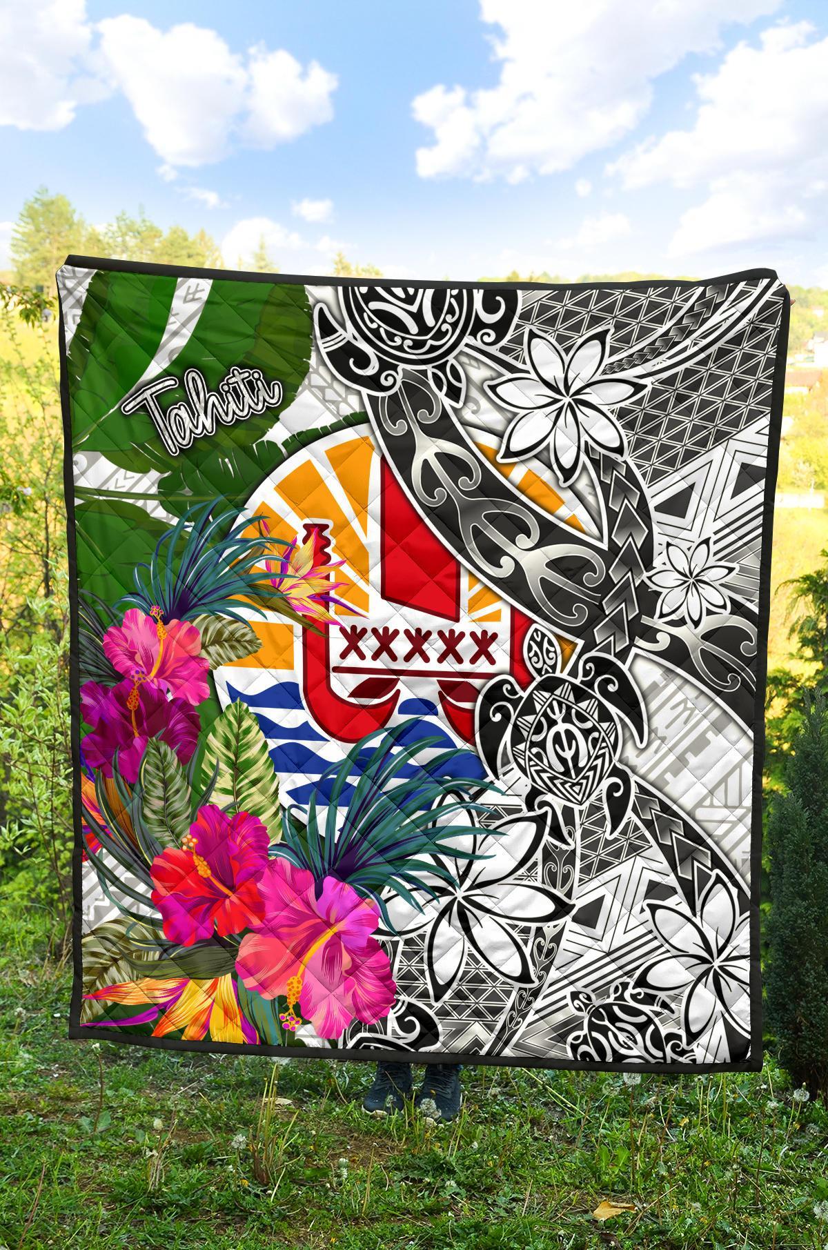 Tahiti Premium Quilt White - Turtle Plumeria Banana Leaf - Polynesian Pride