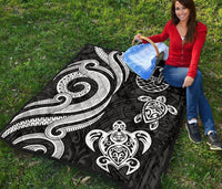 Tahiti Polynesian Premium Quilt - White Tentacle Turtle - Polynesian Pride