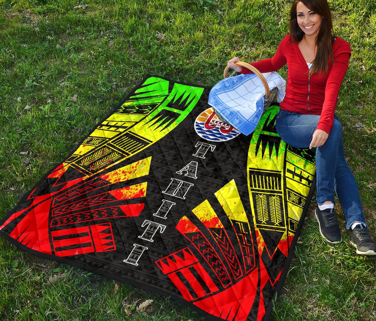 Tahiti Premium Quilt - Tahiti Flag Polynesian Reggae Tattoo - Polynesian Pride
