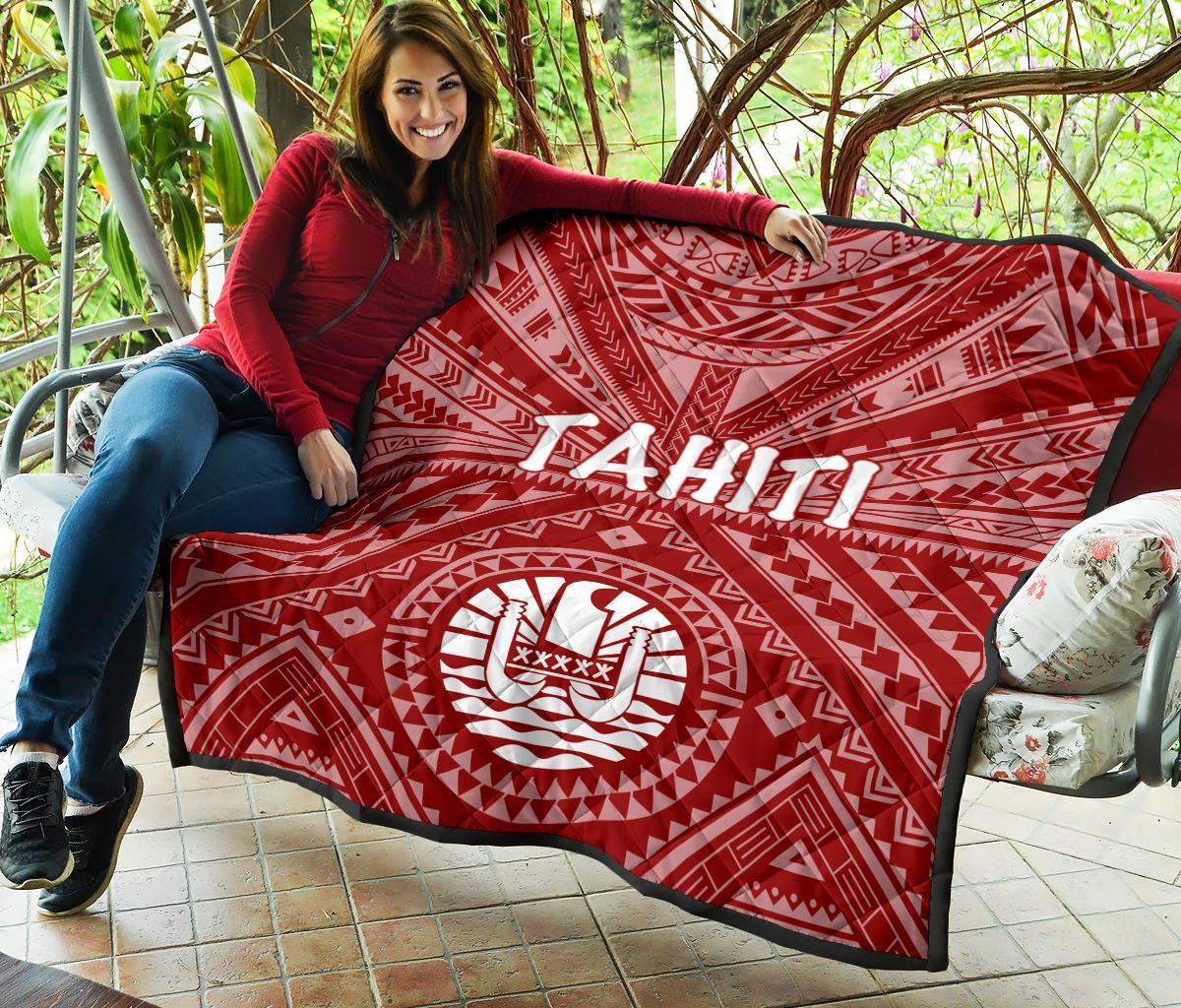 Tahiti Premium Quilt - Tahiti Seal In Polynesian Tattoo Style (Red) - Polynesian Pride