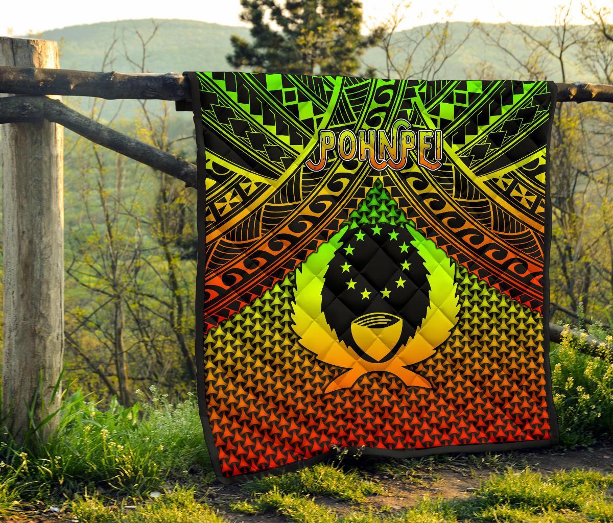 Polynesian Pohnpei Premium Quilt - Reggae Vintage Polynesian Patterns - Polynesian Pride