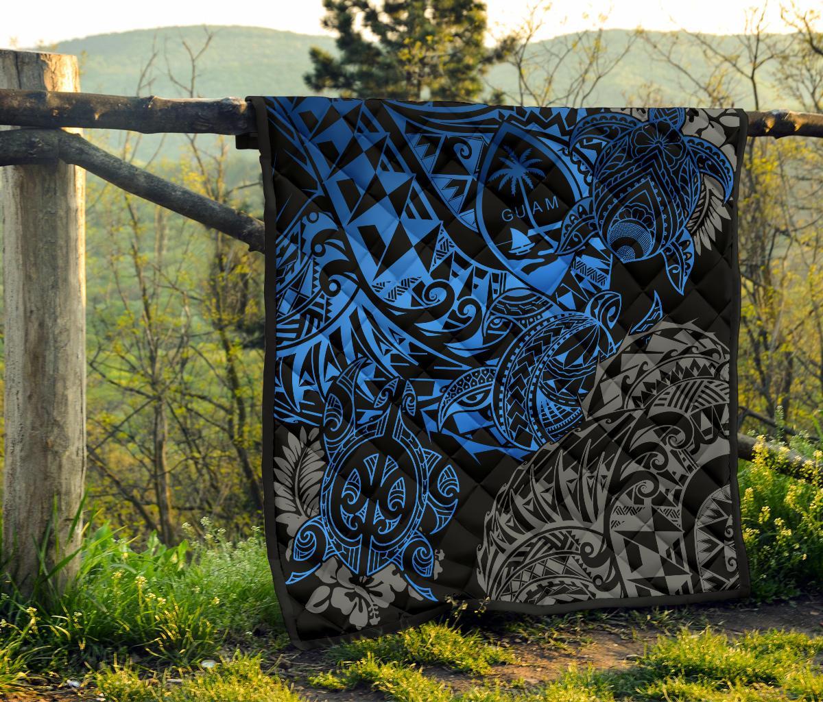 Guam Polynesian Premium Quilt - Blue Turtle Flowing - Polynesian Pride