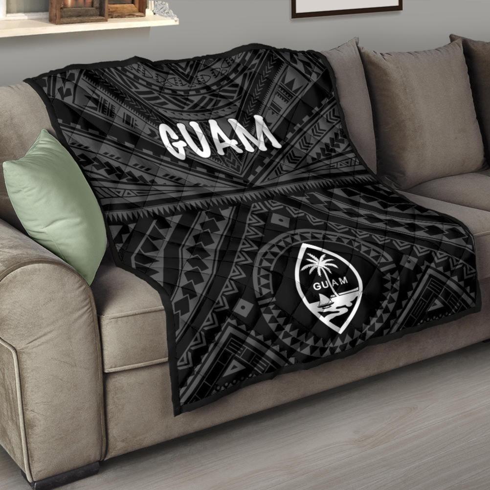 Guam Premium Quilt - Guam Seal With Polynesian Tattoo Style (Black) Black - Polynesian Pride